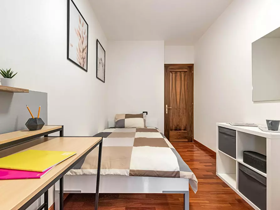 Immagine 2 di Camera in affitto  in Via Valsanzibio a Padova