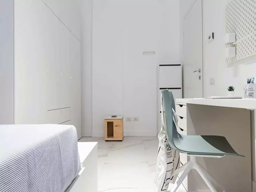 Immagine 6 di Camera in affitto  in Viale Bligny a Milano