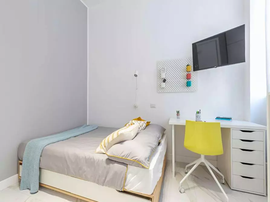 Immagine 2 di Camera in affitto  in Viale Bligny a Milano