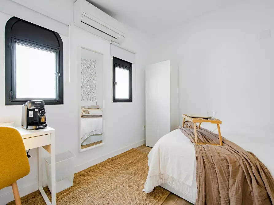 Immagine 3 di Camera in affitto  in Calle Duero a Villaviciosa De Odon