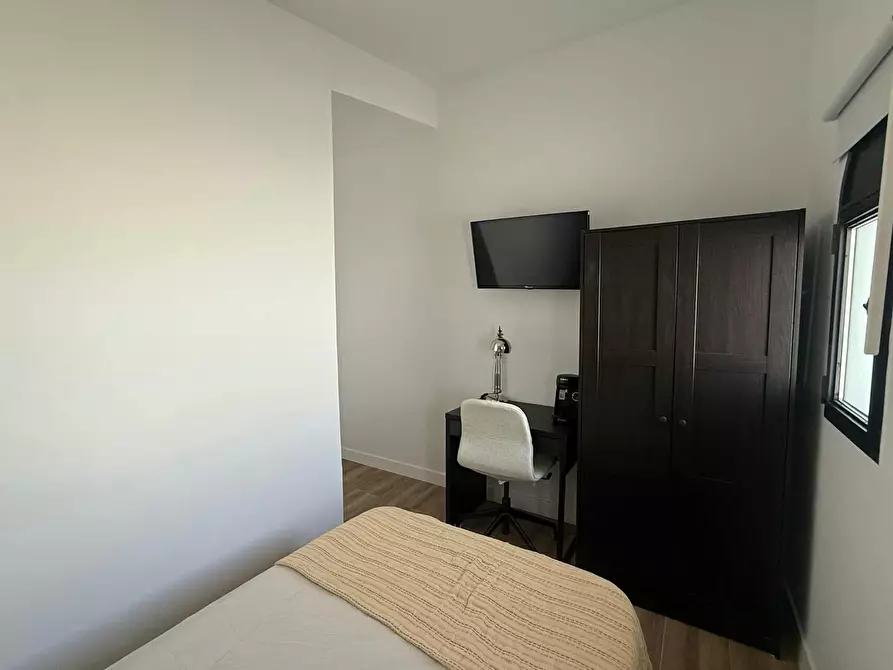 Immagine 2 di Camera in affitto  in Calle Duero a Villaviciosa De Odon