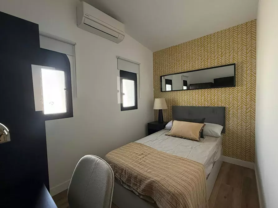 Immagine 1 di Camera in affitto  in Calle Duero a Villaviciosa De Odon