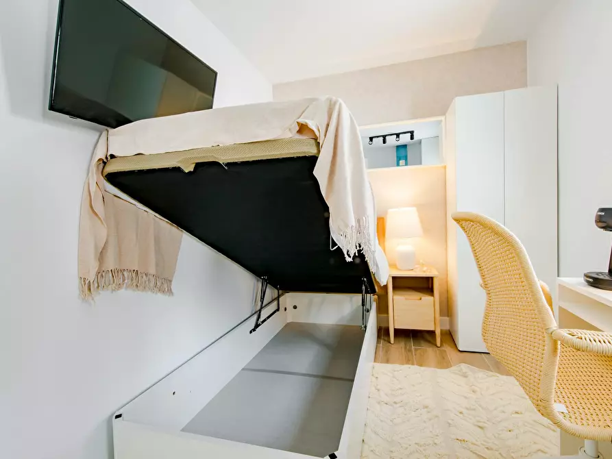 Immagine 4 di Camera in affitto  in Calle Duero a Villaviciosa De Odon