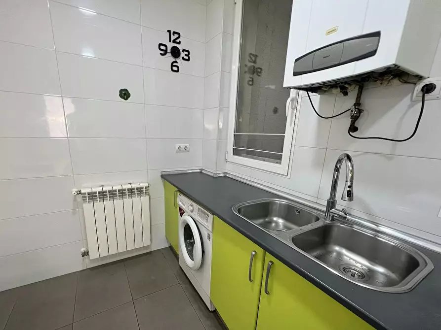 Immagine 2 di Camera in affitto  in Calle de Alonso Cano a Madrid