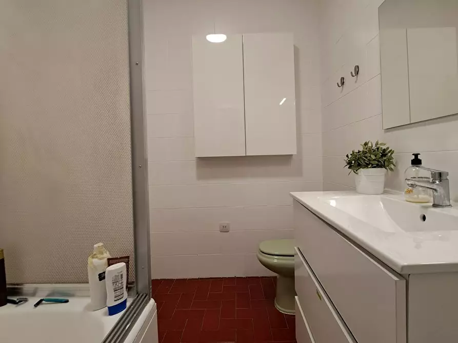 Immagine 9 di Camera in affitto  in Calle de la Luna a Madrid