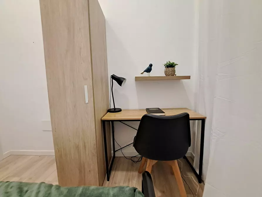 Immagine 2 di Camera in affitto  in Calle de la Luna a Madrid