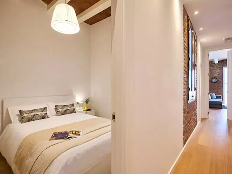 Immagine 10 di Appartamento in affitto  in Carrer de Balmes a Barcelona