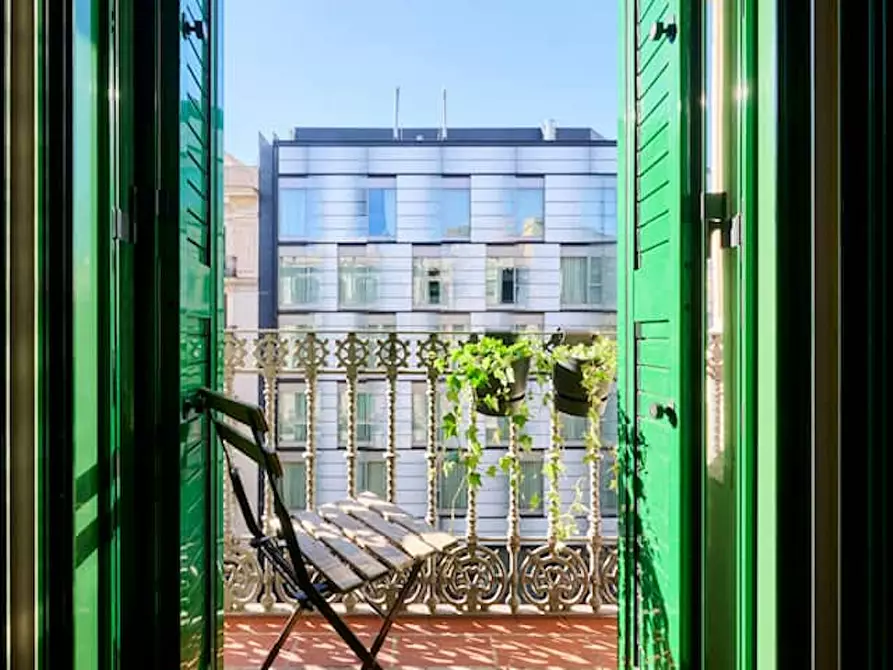 Immagine 6 di Appartamento in affitto  in Carrer de Balmes a Barcelona