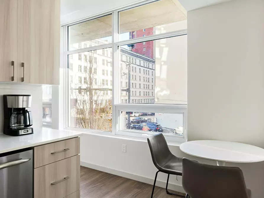 Immagine 6 di Appartamento in affitto  in 2nd Avenue a Messina