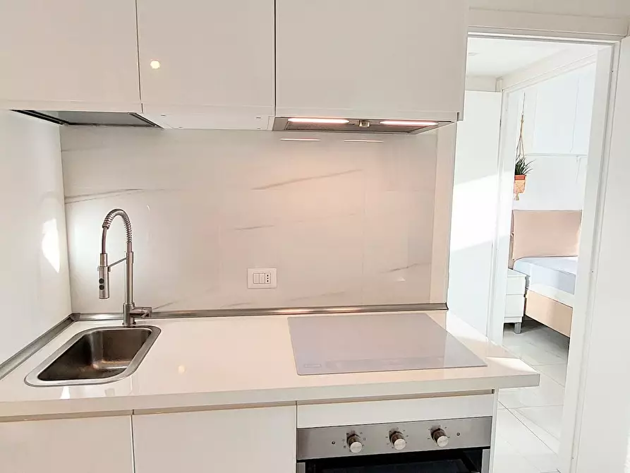 Immagine 7 di Appartamento in affitto  in Via Mincio a Milano