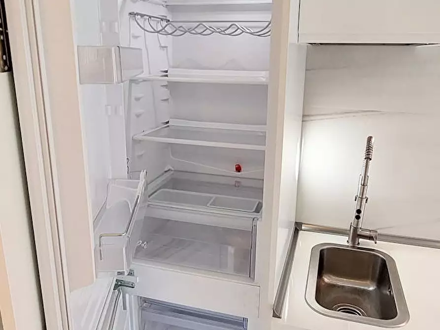 Immagine 10 di Appartamento in affitto  in Via Mincio a Milano