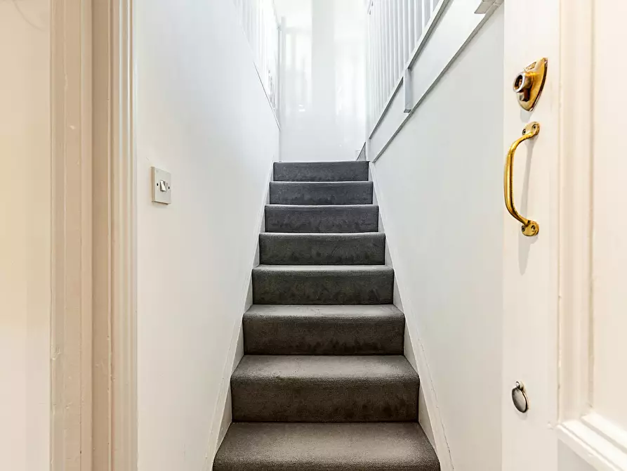 Immagine 4 di Appartamento in affitto  in Devonport Road a Hammersmith