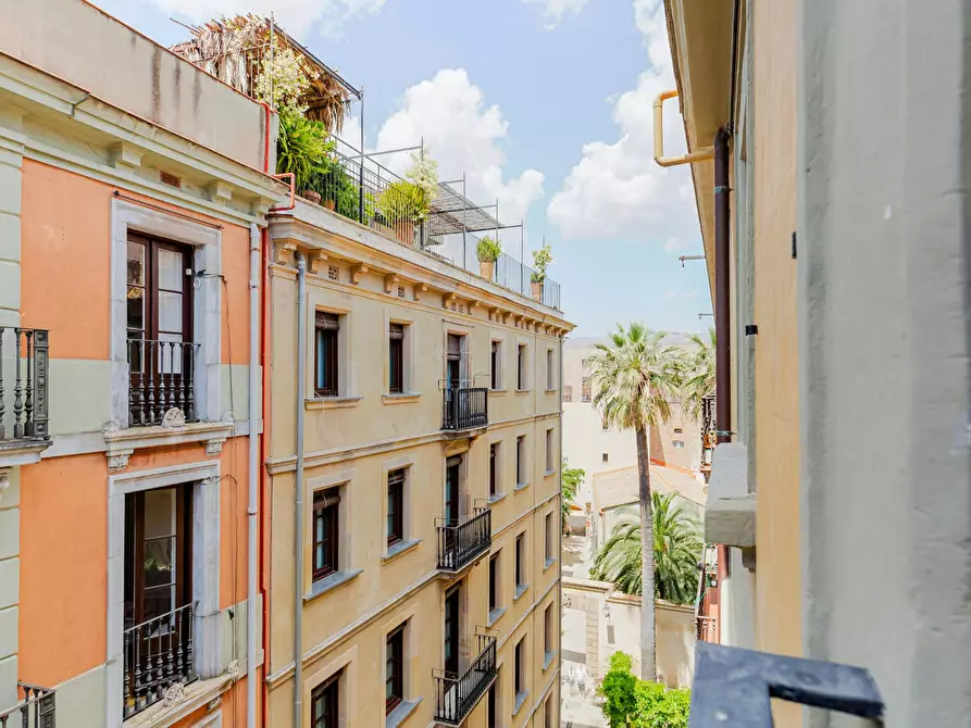 Immagine 4 di Appartamento in affitto  in Carrer del Notariat a Barcelona