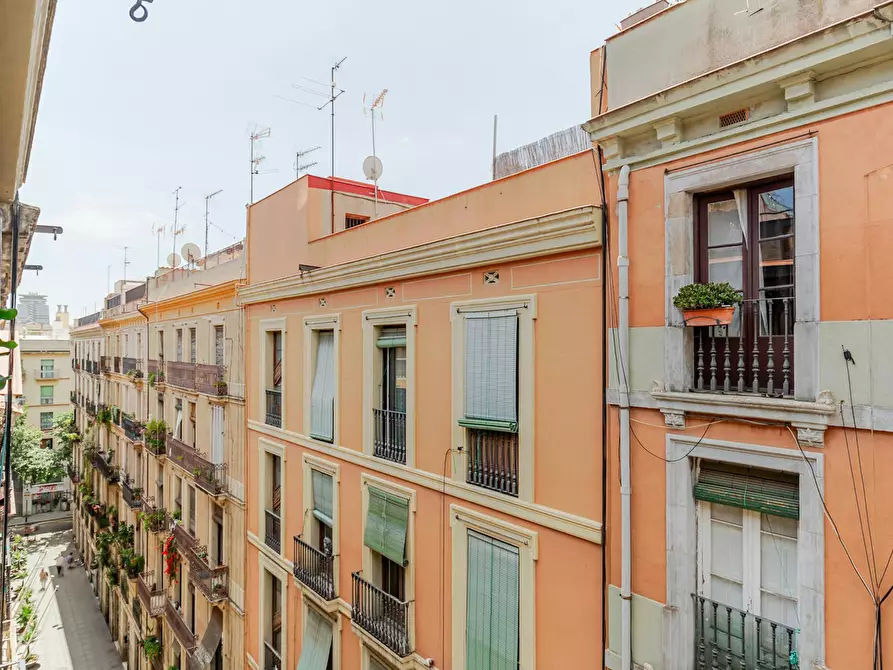 Immagine 3 di Appartamento in affitto  in Carrer del Notariat a Barcelona