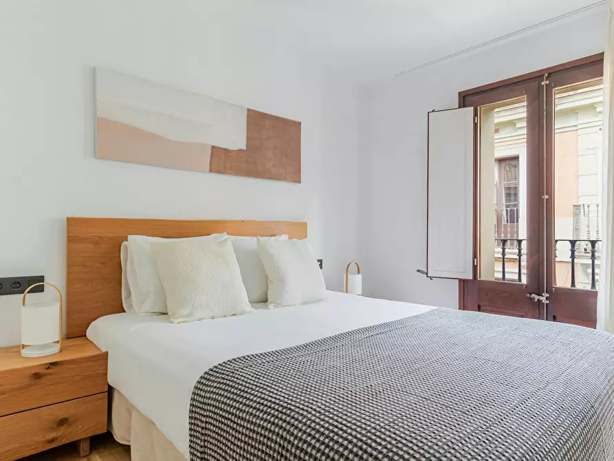 Immagine 8 di Appartamento in affitto  in Carrer del Notariat a Barcelona