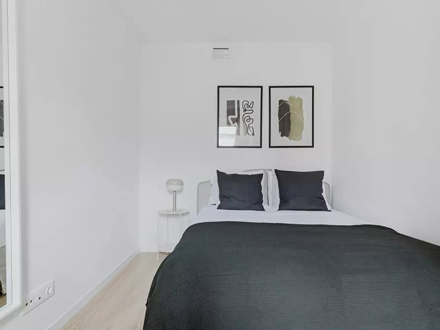 Immagine 10 di Appartamento in affitto  in Carrer de París a Barcelona