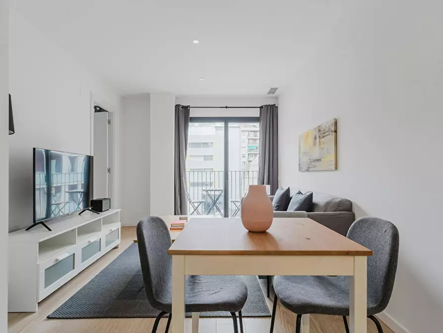 Immagine 6 di Appartamento in affitto  in Carrer de París a Barcelona