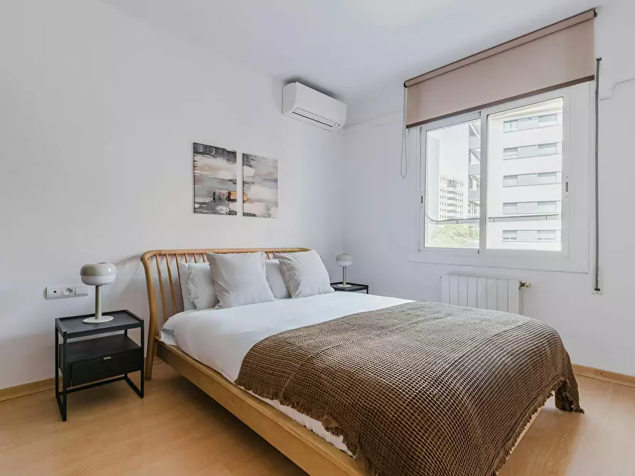 Immagine 9 di Appartamento in affitto  in Carrer de Gandesa a Barcelona