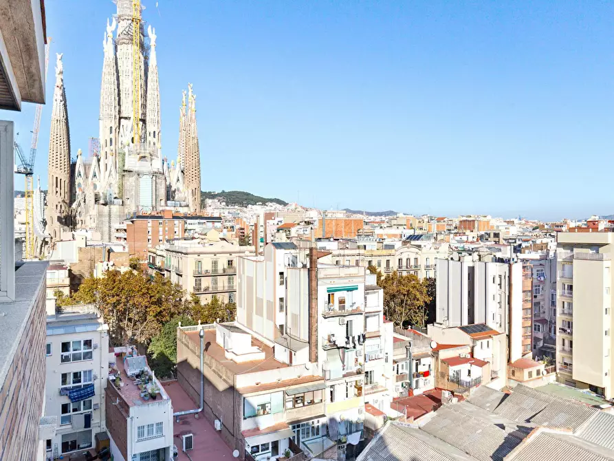 Immagine 6 di Appartamento in affitto  in Carrer de Sardenya a Barcelona