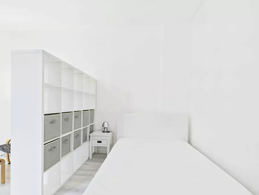 Immagine 6 di Appartamento in affitto  in Emdener Straße a Berlin