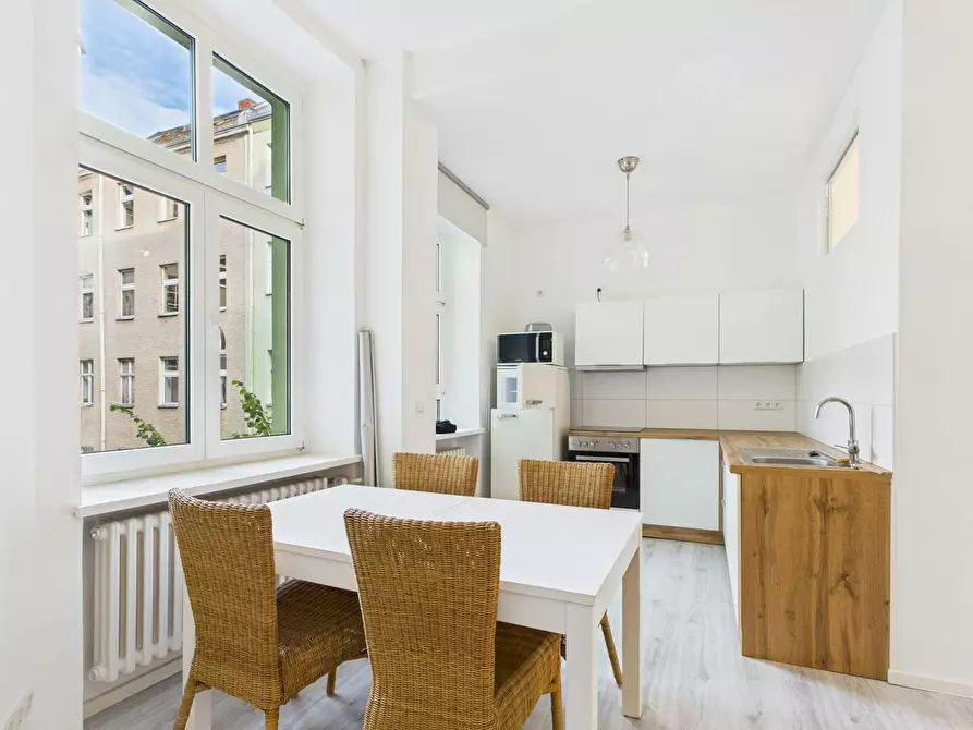 Immagine 2 di Appartamento in affitto  in Emdener Straße a Berlin