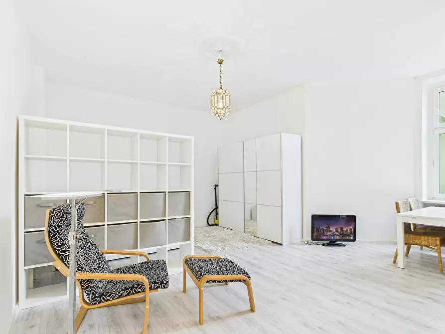 Immagine 5 di Appartamento in affitto  in Emdener Straße a Berlin