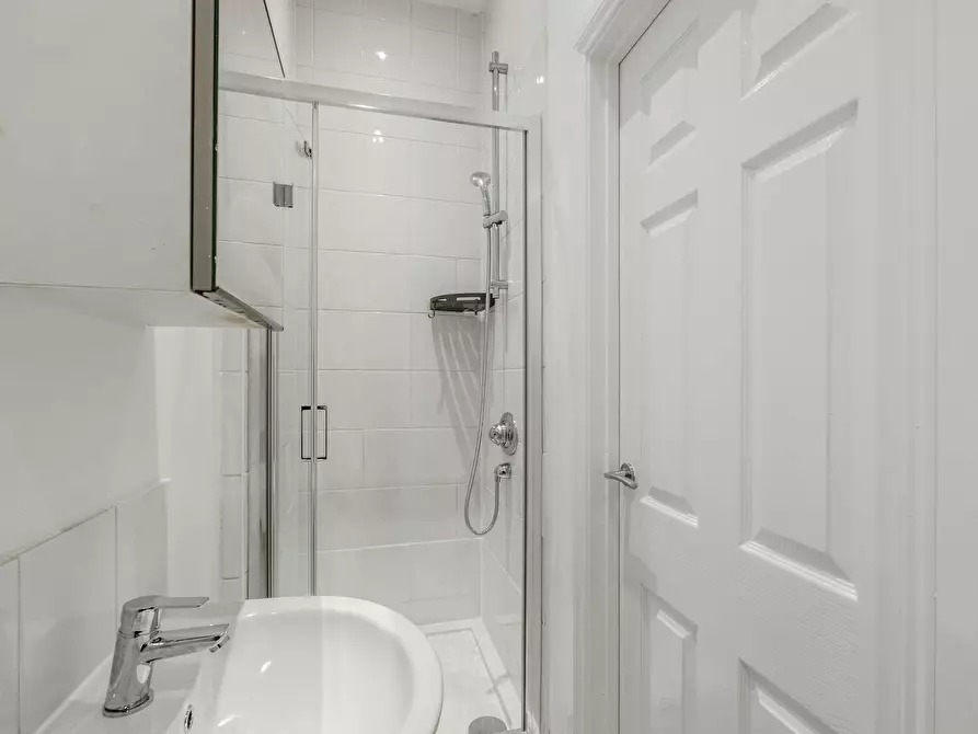 Immagine 7 di Appartamento in affitto  in Springbank Road a Lewisham