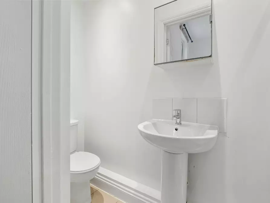 Immagine 8 di Appartamento in affitto  in Springbank Road a Lewisham