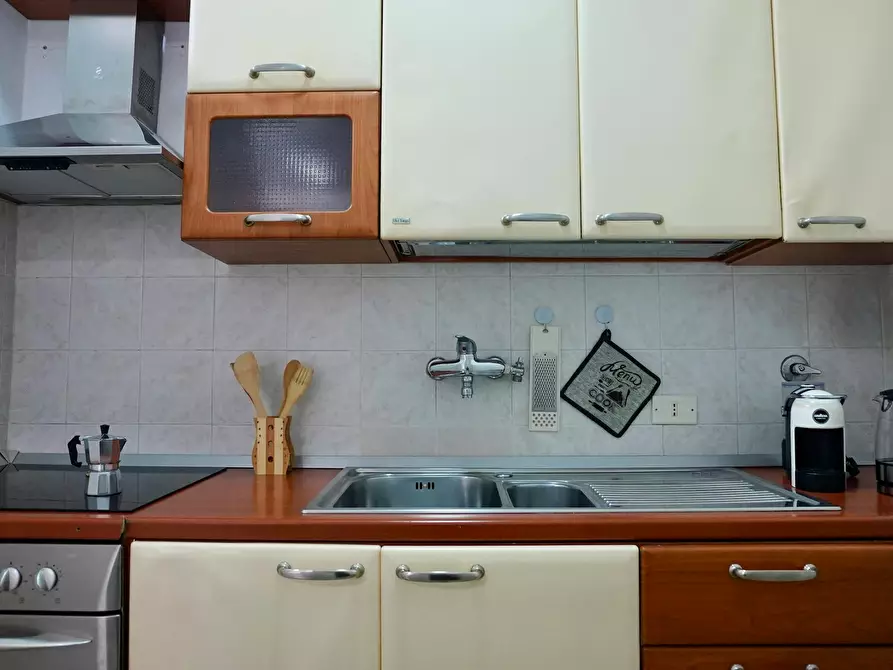 Immagine 4 di Casa indipendente in affitto  in Vicoletto San Marco a Miradois a Napoli