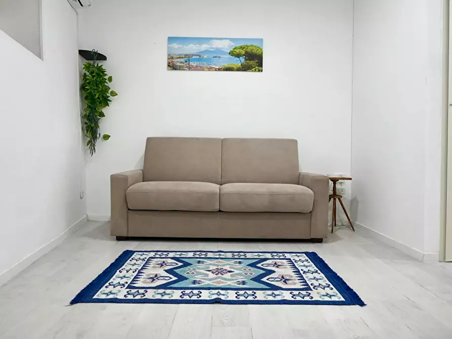 Immagine 1 di Casa indipendente in affitto  in Vicoletto San Marco a Miradois a Napoli