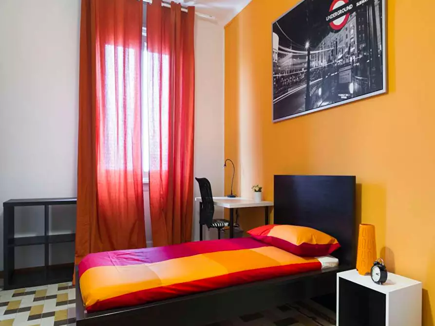 Immagine 3 di Camera in affitto  in Viale Giovanni da Cermenate a Milano