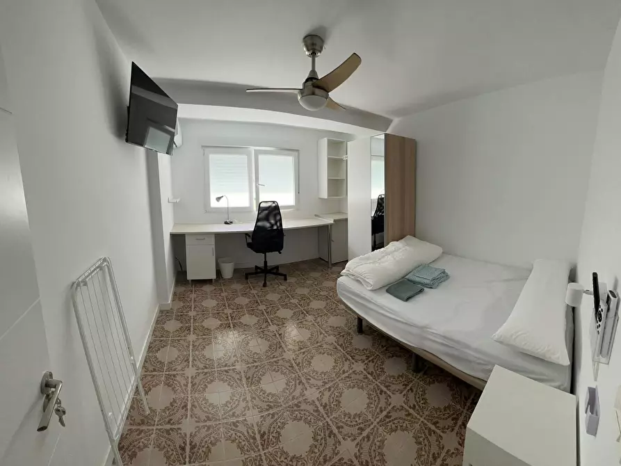 Immagine 1 di Camera in affitto  in Calle de Florián Rey a Zaragoza