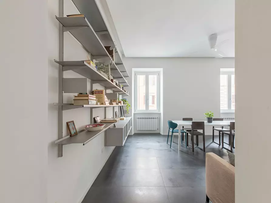 Immagine 5 di Appartamento in affitto  in Piazza Vittorio Emanuele II a Roma