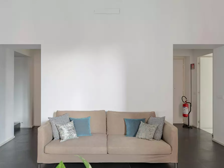 Immagine 7 di Appartamento in affitto  in Piazza Vittorio Emanuele II a Roma