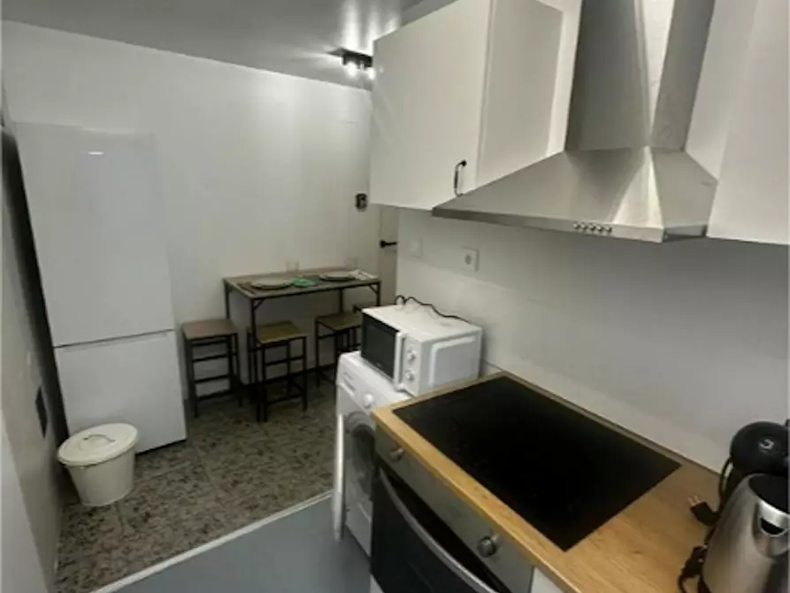 Immagine 8 di Camera in affitto  in Carrer dels Llauradors a Silla