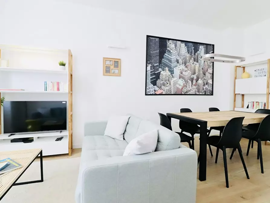 Immagine 6 di Camera in affitto  in Rue Vernier a Nice