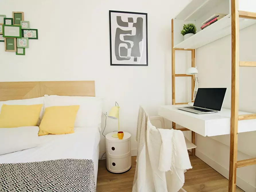 Immagine 1 di Camera in affitto  in Via delle Carra a Firenze