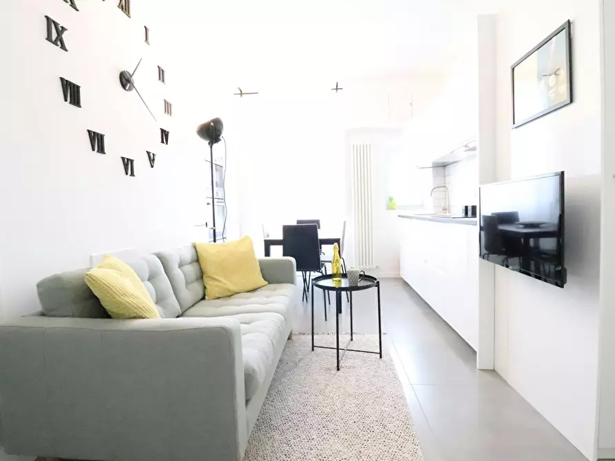 Immagine 6 di Camera in affitto  in Via Camillo Cavour a Firenze