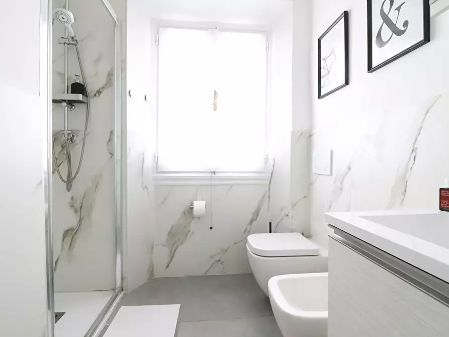 Immagine 10 di Camera in affitto  in Via Camillo Cavour a Firenze