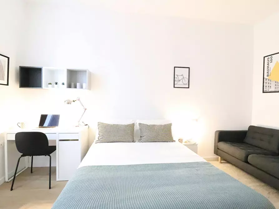 Immagine 4 di Camera in affitto  in Via Camillo Cavour a Firenze