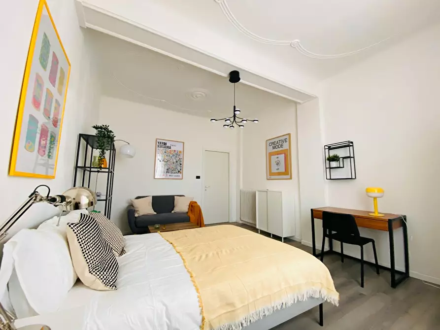 Immagine 8 di Camera in affitto  in Via Mazzini a Bologna