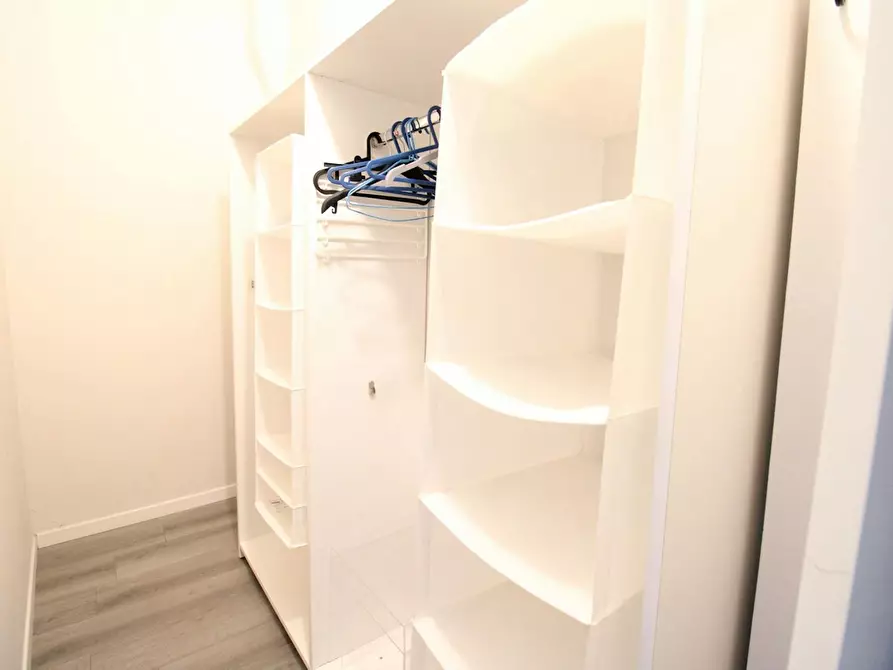 Immagine 5 di Camera in affitto  in Via Mazzini a Bologna