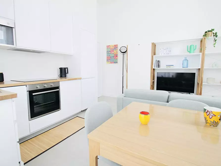 Immagine 9 di Camera in affitto  in Via Francesco Crispi a Firenze