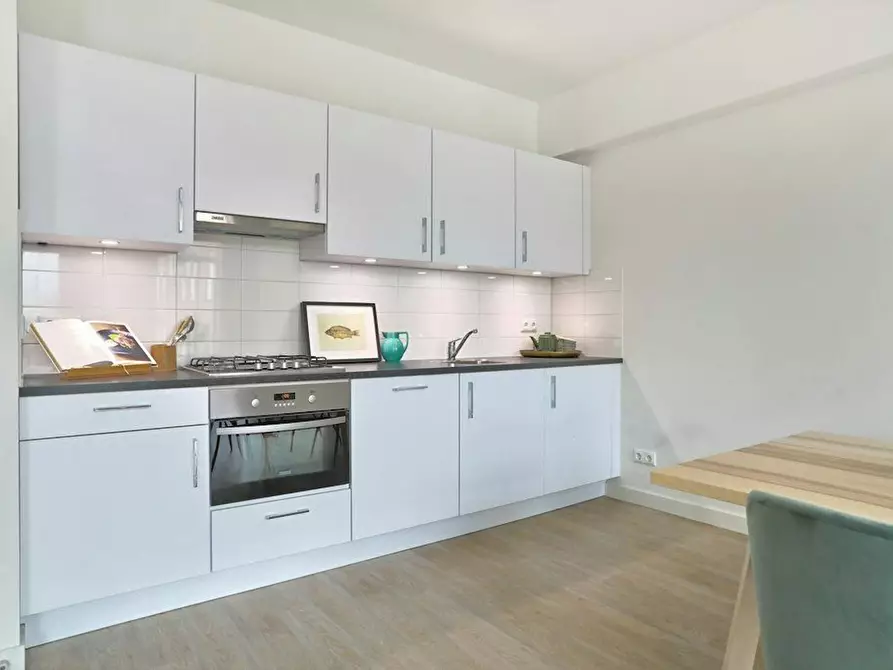 Immagine 3 di Appartamento in affitto  in Pieter Cornelisz Hooftstraat a Amsterdam