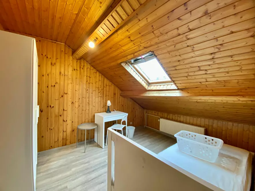 Immagine 1 di Camera in affitto  in Rue des Deux Tours a Saint-Josse-Ten-Noode