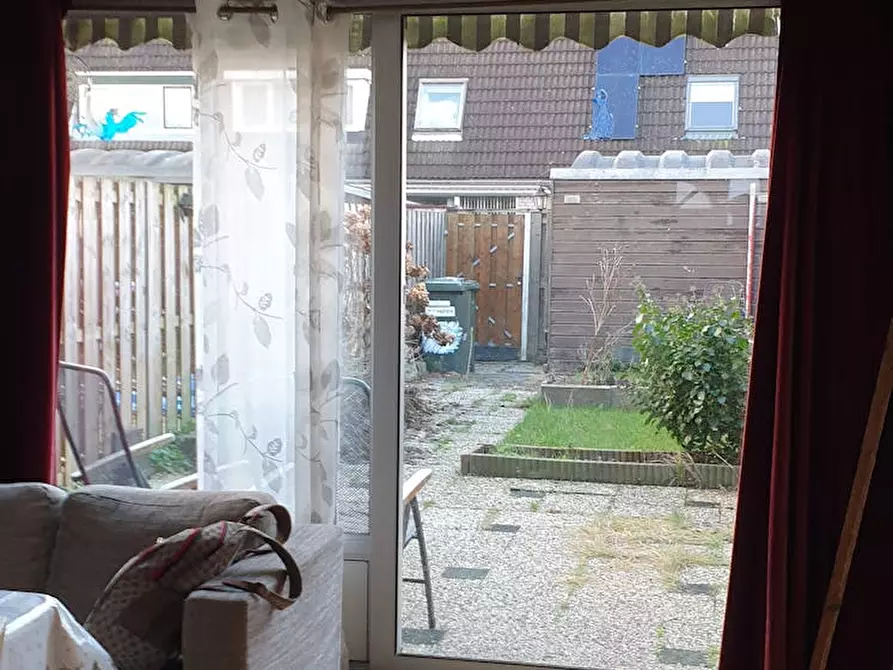 Immagine 3 di Camera in affitto  in Zwijnsbergenweg a Rotterdam