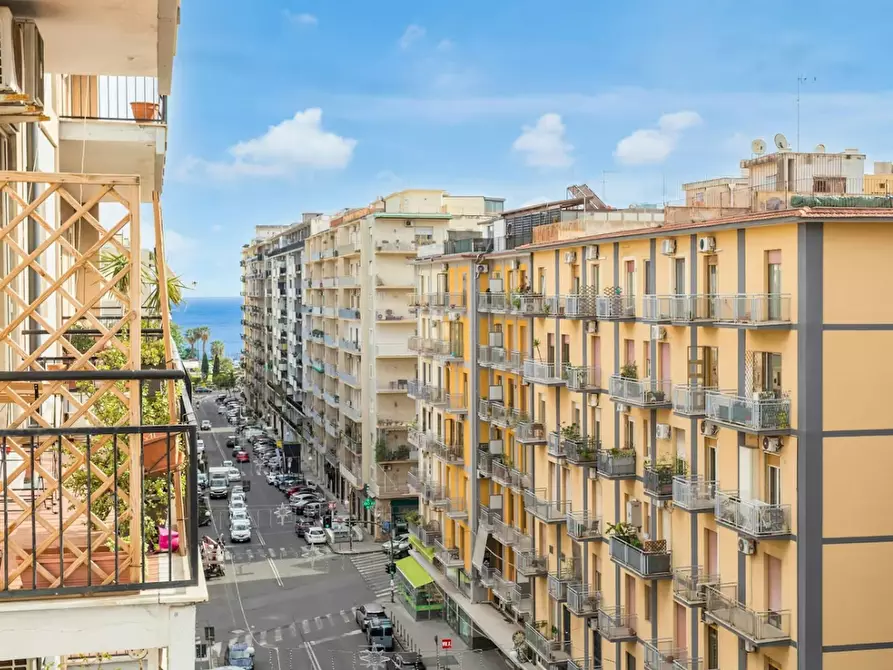 Immagine 10 di Camera in affitto  in Viale Jonio a Catania