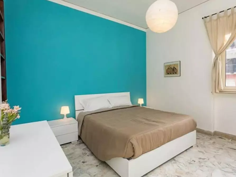 Immagine 4 di Camera in affitto  in Viale Jonio a Catania