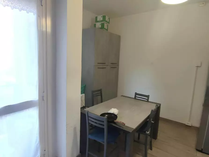 Immagine 10 di Camera in affitto  in Via Gioacchino Quarello a Torino