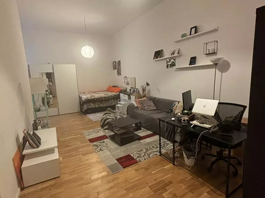 Immagine 4 di Camera in affitto  in Schwartzkopffstraße a Berlin